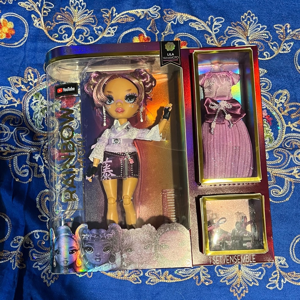 Rainbow High original Lila Yamamoto! Brand new!